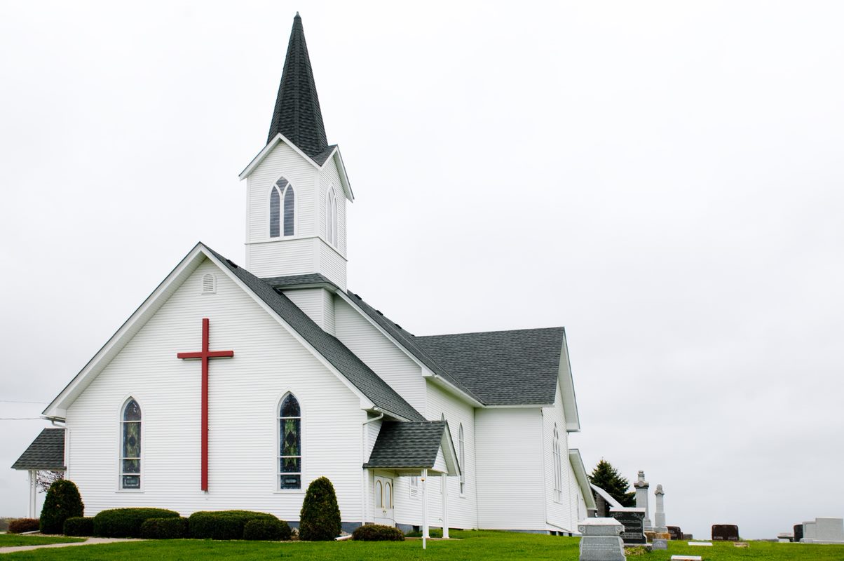 Consumer complaint alleges religious discrimination by Fidelity Charitable